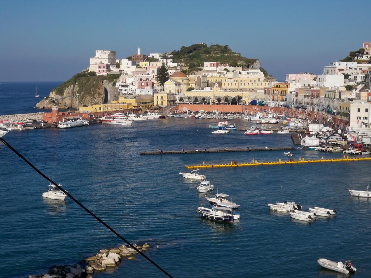 L'Isolana Case Vacanza Palma 2 Ponza Esterno foto